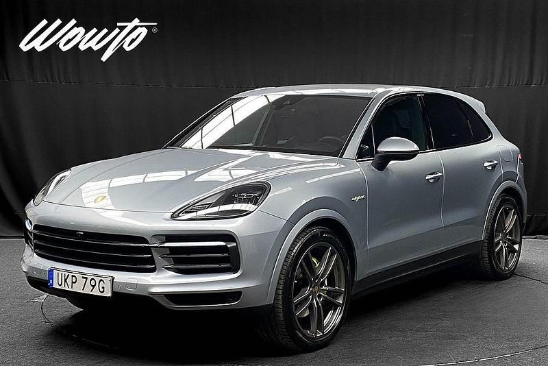 Begagnad Porsche Cayenne 340 HK (250 kW) 2021 Silver SUV