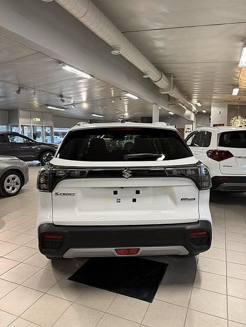 Ny Suzuki SX4 S-Cross 110 HK (80 kW) 2025 Vit SUV