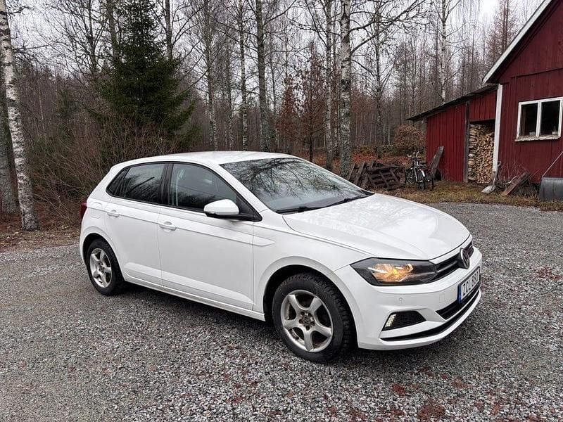 Begagnad 2018 VW Polo Halvkombi | 119 900 kr (Marknadspris) - Bild 1/4