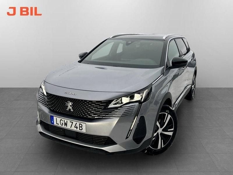 Grå Begagnad 2024 Peugeot 5008 GTi SUV | 339 900 kr (Marknadspris) - Bild 1/3