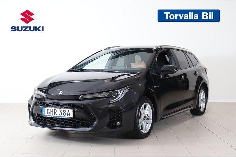 Svart Begagnad 2022 Suzuki Swace Kombi | 226 200 kr (Bra pris) - Bild 1/4