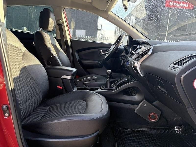 Begagnad Hyundai ix35 116 HK (85 kW) 2011 Röd SUV