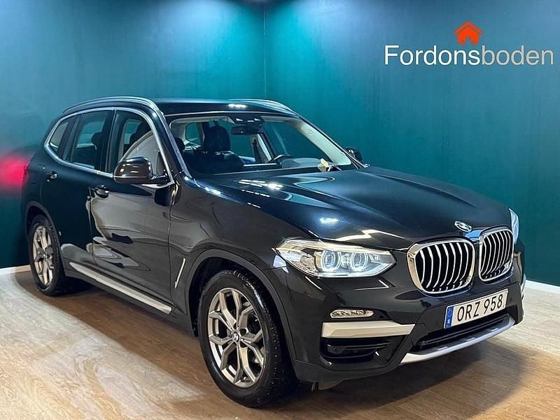 Svart Begagnad 2019 BMW X3 xLine SUV | 259 900 kr (Bra pris) - Bild 1/4
