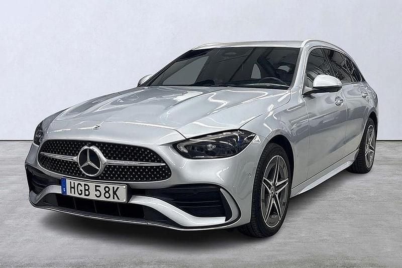Begagnad Mercedes C300e AMG line 313 HK (230 kW) 2023 Silver Kombi