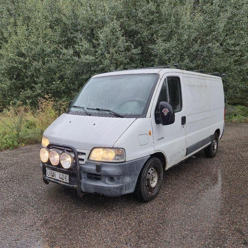 Begagnad 2004 Citroën Jumper Minibuss | 39 000 kr - Bild 1/4