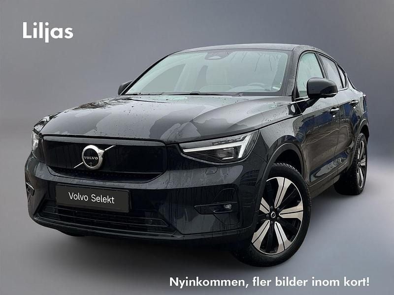 Begagnad Volvo C40 Ultimate 300 kW (408 HK) 2023 Svart SUV