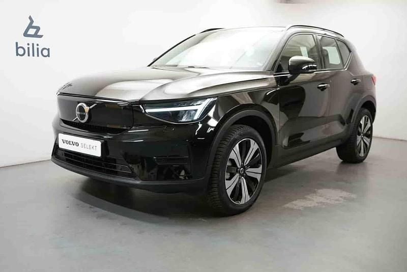 Svart Begagnad 2023 Volvo XC40 Single Motor SUV | 369 900 kr - Bild 1/1