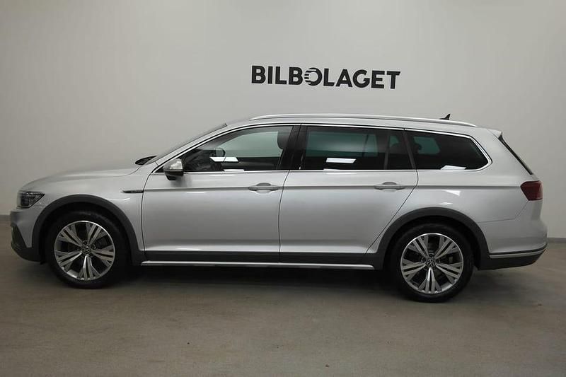 Begagnad VW Passat Alltrack 203 HK (149 kW) 2020 Silver Kombi
