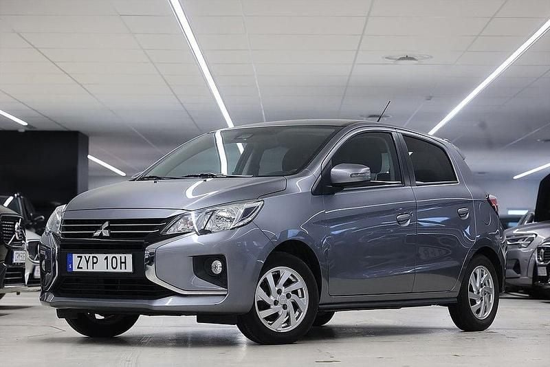 Begagnad Mitsubishi Space Star 80 HK (58 kW) 2020 Grå Halvkombi
