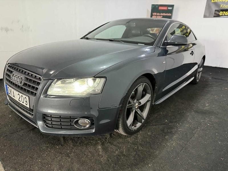 Grå Begagnad 2008 Audi A5 S-Line Sportkupé | 59 000 kr - Bild 1/4