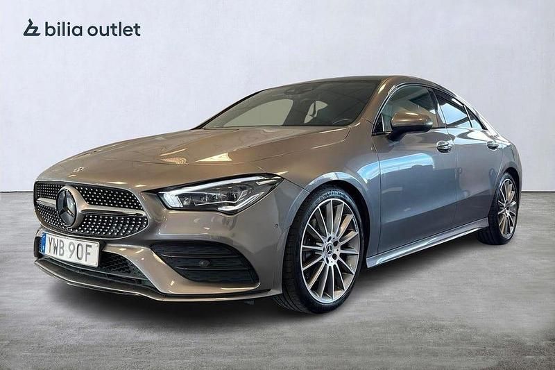 Grå Begagnad 2019 Mercedes CLA220 AMG Sedan | 334 900 kr (Marknadspris) - Bild 1/3