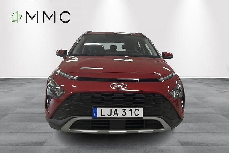 Begagnad Hyundai Bayon Essential 84 HK (61 kW) 2022 Dragon red SUV