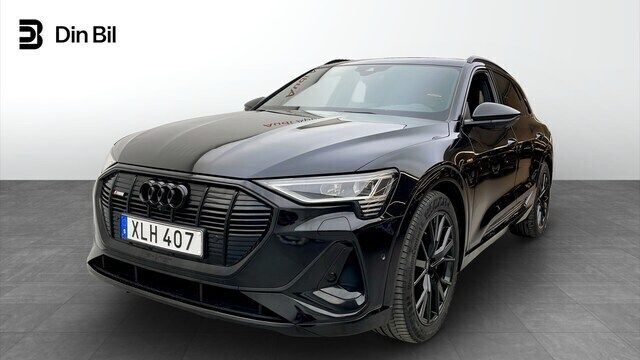 Mytsvart metallic Begagnad 2021 Audi e-tron S-Line SUV | 464 900 kr (Marknadspris) - Bild 1/4