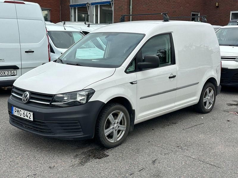 Vit Begagnad 2017 VW Caddy Minibuss | 99 000 kr (Bra pris) - Bild 1/4