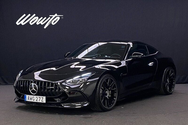 Svart (obsidiansvart metallic) Begagnad 2023 Mercedes AMG GT AMG Sportkupé | 2 095 800 kr - Bild 1/4