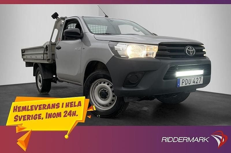 Silver Begagnad 2016 Toyota HiLux Pickup | 264 900 kr - Bild 1/3