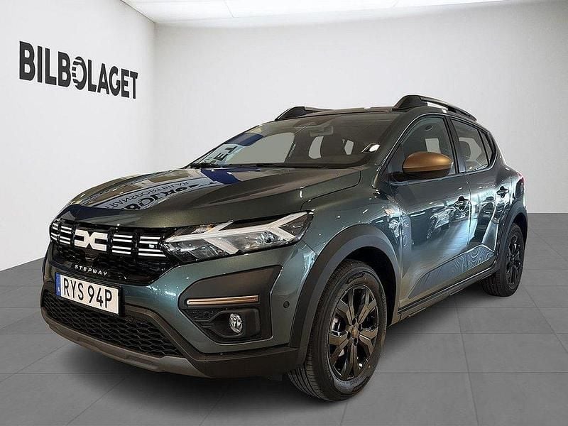 Grön Ny 2025 Dacia Sandero Extreme Halvkombi | 249 800 kr (Marknadspris) - Bild 1/4