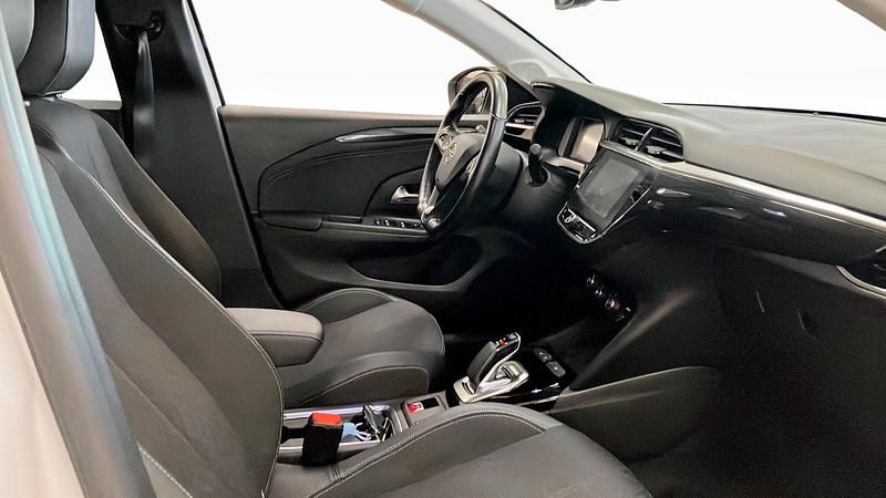 Begagnad Opel Corsa-e Elegance 100 kW (136 HK) 2020 Vit Halvkombi