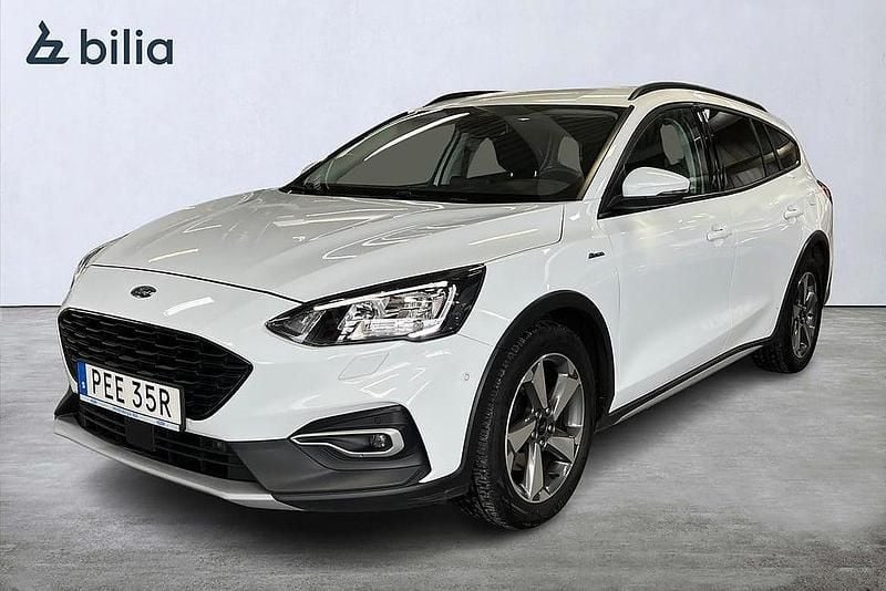 Vit Begagnad 2019 Ford Focus Active Kombi | 139 000 kr (Bra pris) - Bild 1/4