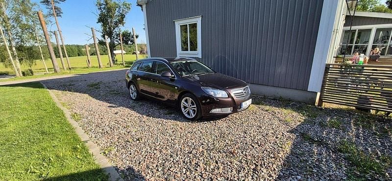 Begagnad 2011 Opel Insignia Edition Kombi | 42 000 kr (Superpris) - Bild 1/4
