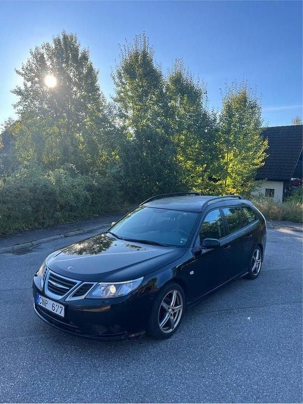 Svart Begagnad 2008 Saab 9-3 Linear Kombi | 26 000 kr (Superpris) - Bild 1/4