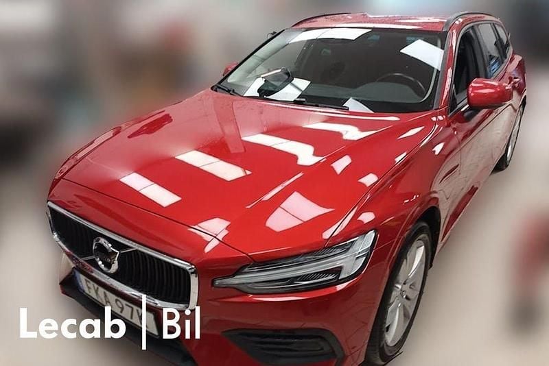 Röd Begagnad 2021 Volvo V60 Kombi | 245 000 kr (Bra pris) - Bild 1/1