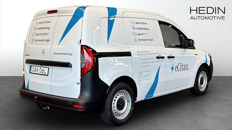 Begagnad Mercedes eCitan 89 kW (122 HK) 2024 Vit