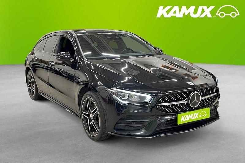 Svart Begagnad 2021 Mercedes CLA250e Shooting Brake AMG Kombi | 289 700 kr (Lite dyr) - Bild 1/4