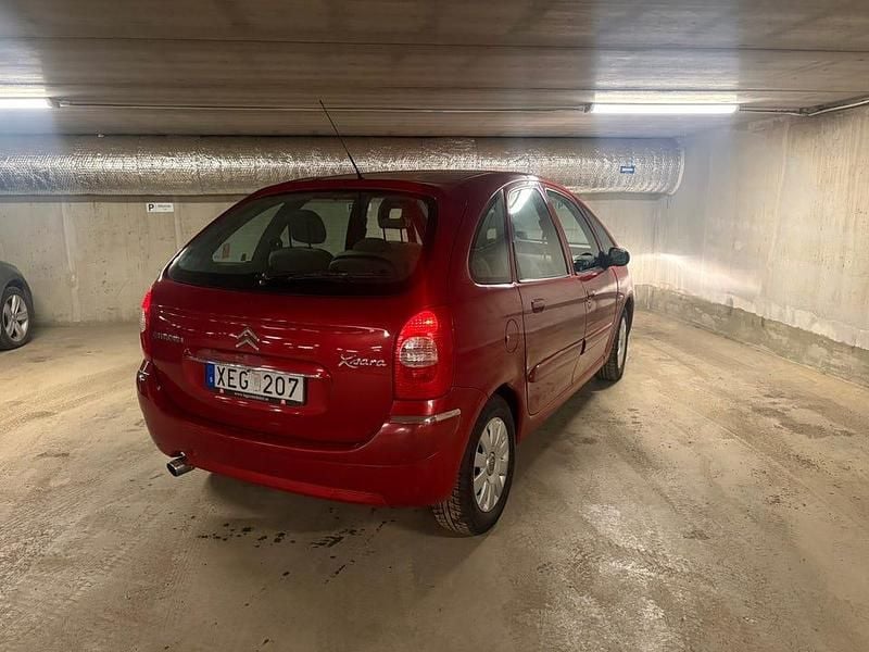Begagnad Citroën Xsara Picasso 109 HK (80 kW) 2006 Minibuss