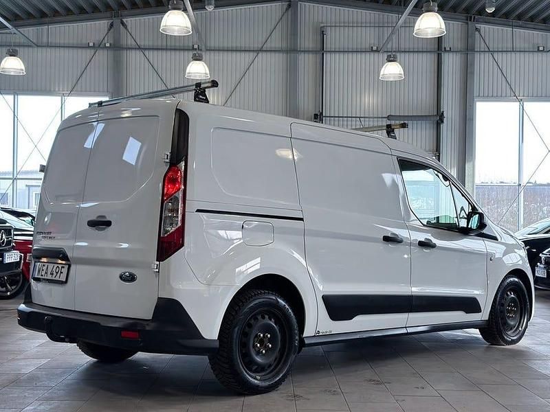 Begagnad Ford Transit Connect 101 HK (74 kW) 2022 Vit Minibuss