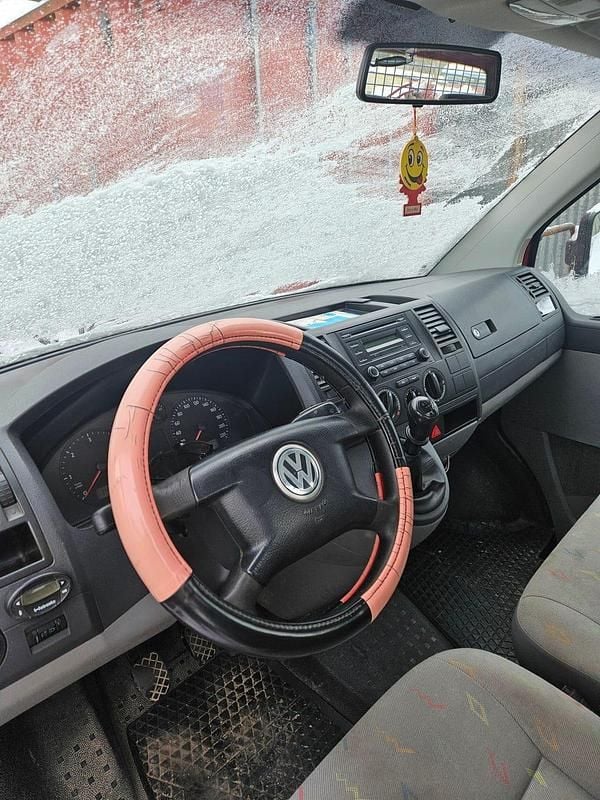 Begagnad VW T5 84 HK (61 kW) 2007 Van