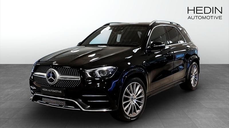 Svart (black) Begagnad 2021 Mercedes GLE350 AMG line Kombi | 629 000 kr (Marknadspris) - Bild 1/4
