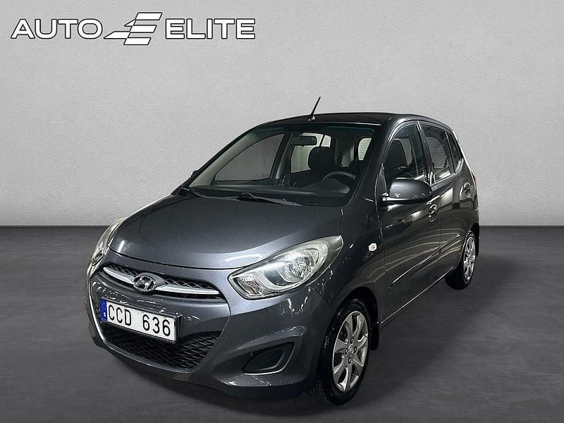 Mörkgrå Begagnad 2010 Hyundai i10 Premium Halvkombi | 67 800 kr (Dyr) - Bild 1/4