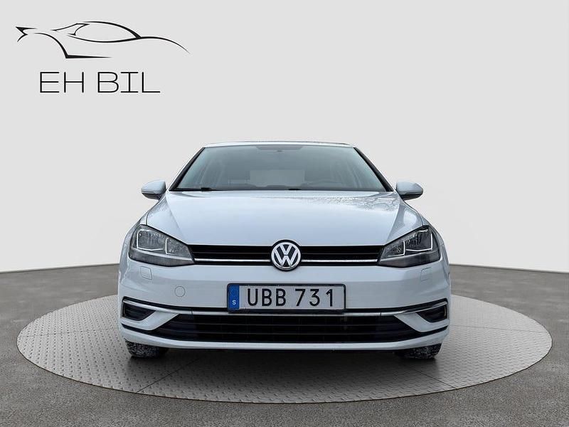 Begagnad VW Golf VII 110 HK (80 kW) 2018 Vit