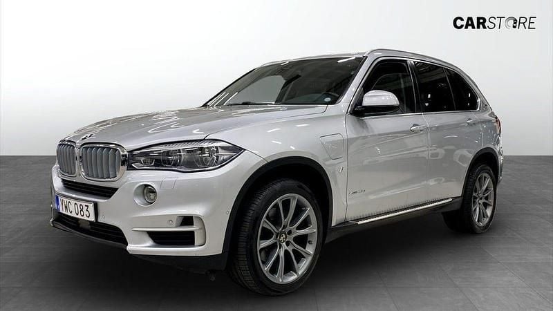 Silver Begagnad 2018 BMW X5 SUV | 299 900 kr - Bild 1/4
