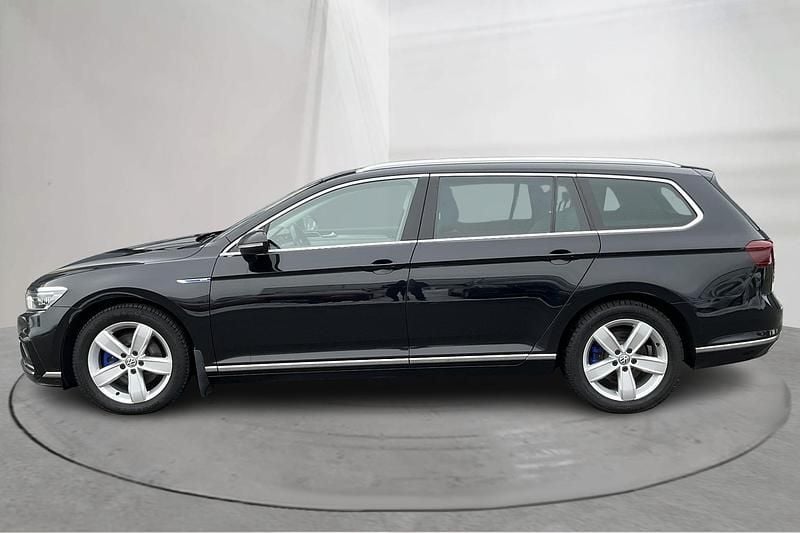 Begagnad VW Passat GTE 218 HK (160 kW) 2020 Svart