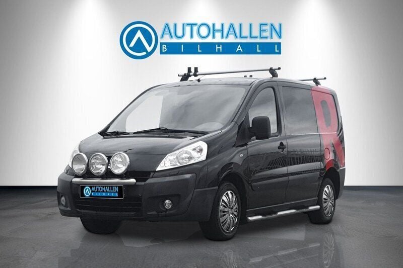 Svart Begagnad 2012 Peugeot Expert Van | 49 900 kr (Lite dyr) - Bild 1/4