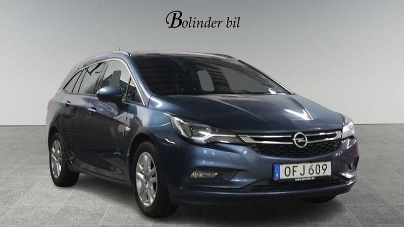 Blå Begagnad 2016 Opel Astra Dynamic Kombi | 98 900 kr (Bra pris) - Bild 1/4