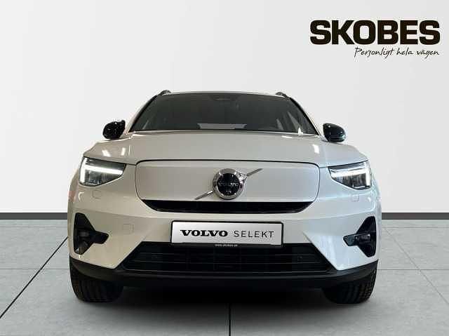 Begagnad Volvo EX40 Single Motor Extended Range 185 kW (252 HK) 2026 Vit SUV