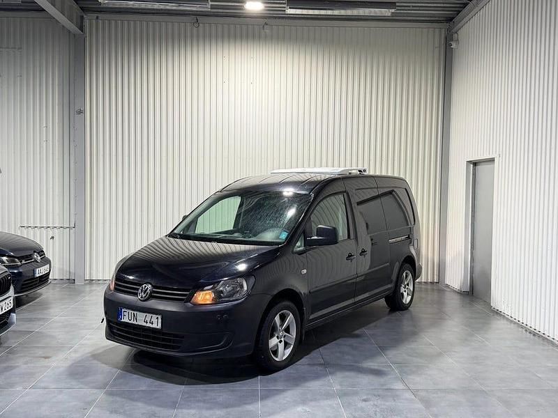 Svart Begagnad 2011 VW Caddy Maxi Minibuss | 69 900 kr (Lite dyr) - Bild 1/4