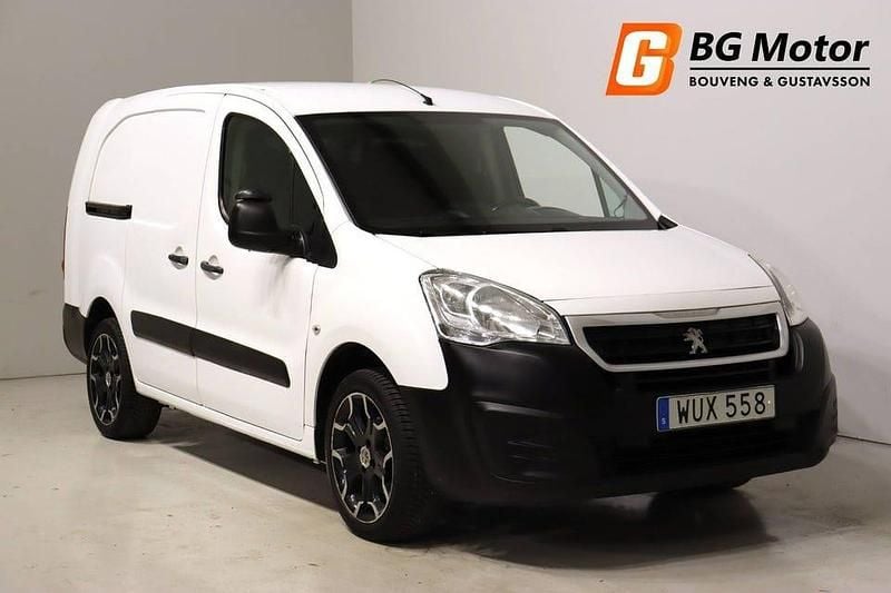 Vit Begagnad 2018 Peugeot Partner Van | 89 900 kr (Marknadspris) - Bild 1/4