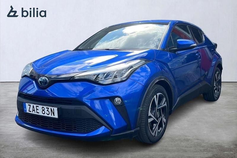 Blå Begagnad 2022 Toyota C-HR Edition SUV | 259 900 kr (Marknadspris) - Bild 1/3