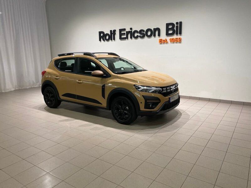 Brun Ny 2024 Dacia Sandero Extreme Halvkombi | 219 500 kr (Bra pris) - Bild 1/4