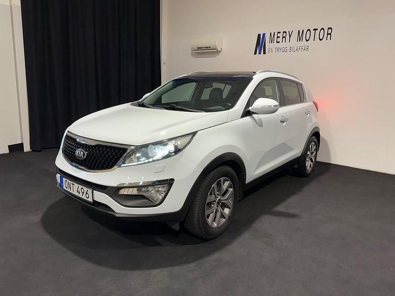 Vit Begagnad 2014 Kia Sportage SUV | 99 800 kr (Marknadspris) - Bild 1/4