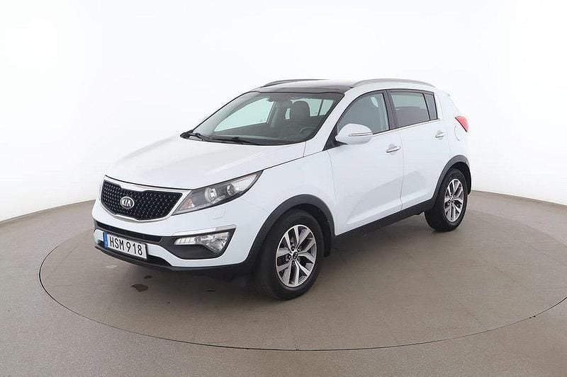 Vit Begagnad 2015 Kia Sportage SUV | 114 000 kr (Marknadspris) - Bild 1/4