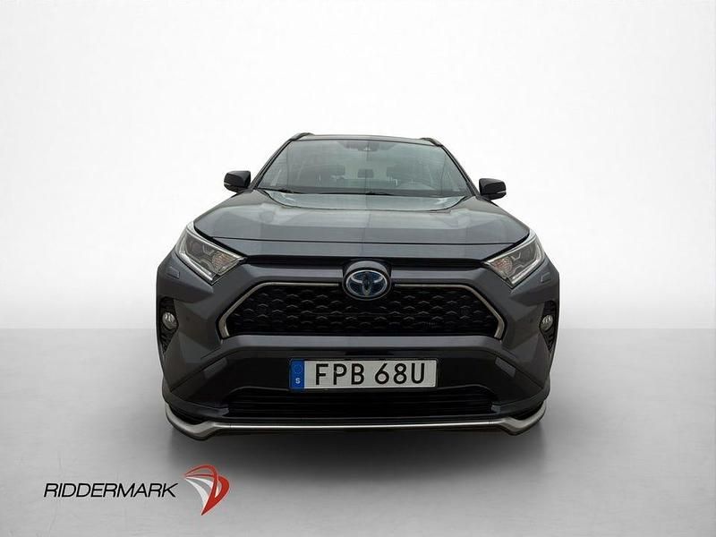 Begagnad Toyota RAV4 Style 306 HK (225 kW) 2021 Grå SUV