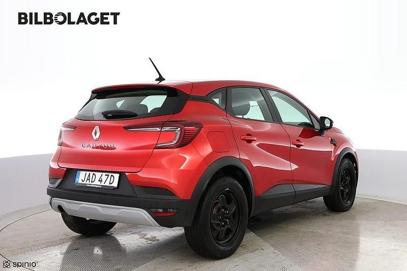 Begagnad Renault Captur Zen 91 HK (66 kW) 2022 Röd SUV