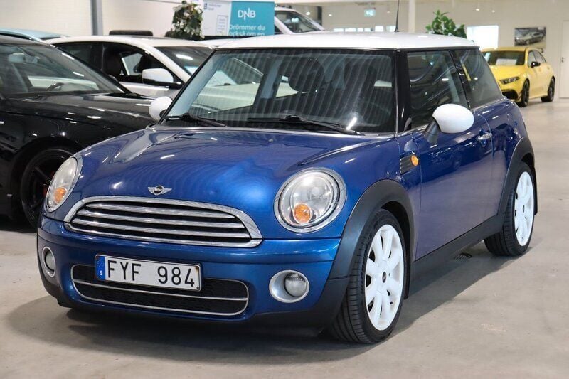 Blå Begagnad 2007 Mini Cooper D Halvkombi | 59 900 kr (Lite dyr) - Bild 1/2