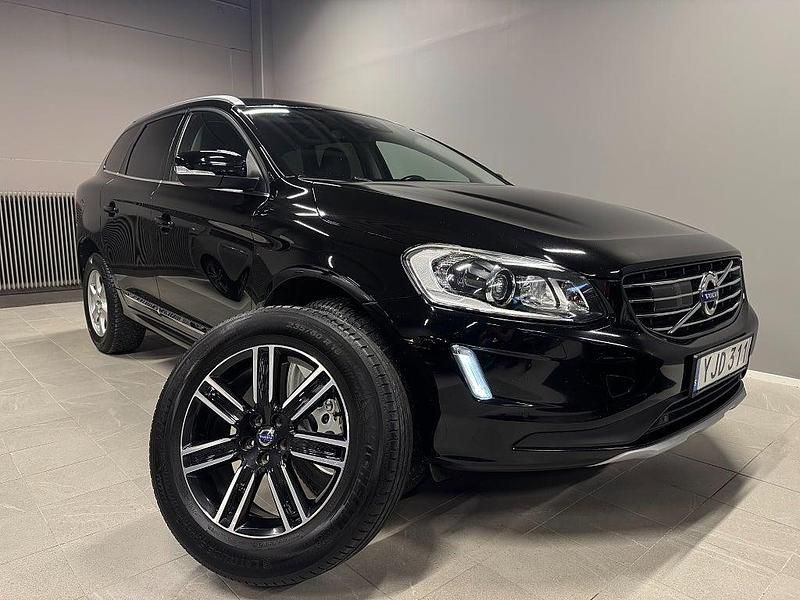 Begagnad Volvo XC60 Standard 190 HK (139 kW) 2016 Svart SUV