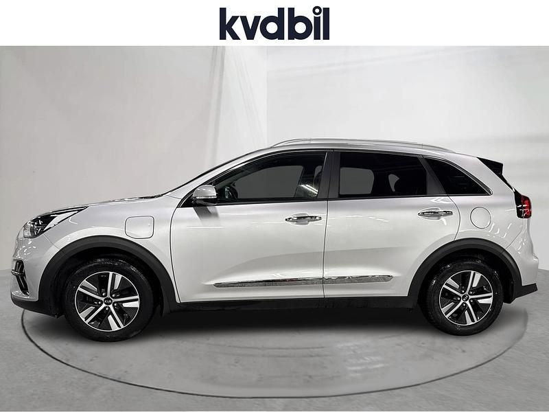 Begagnad Kia Niro 2021 Grå SUV